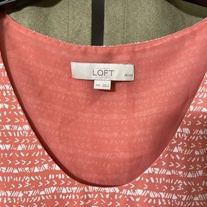 Loft sleeveless shirt